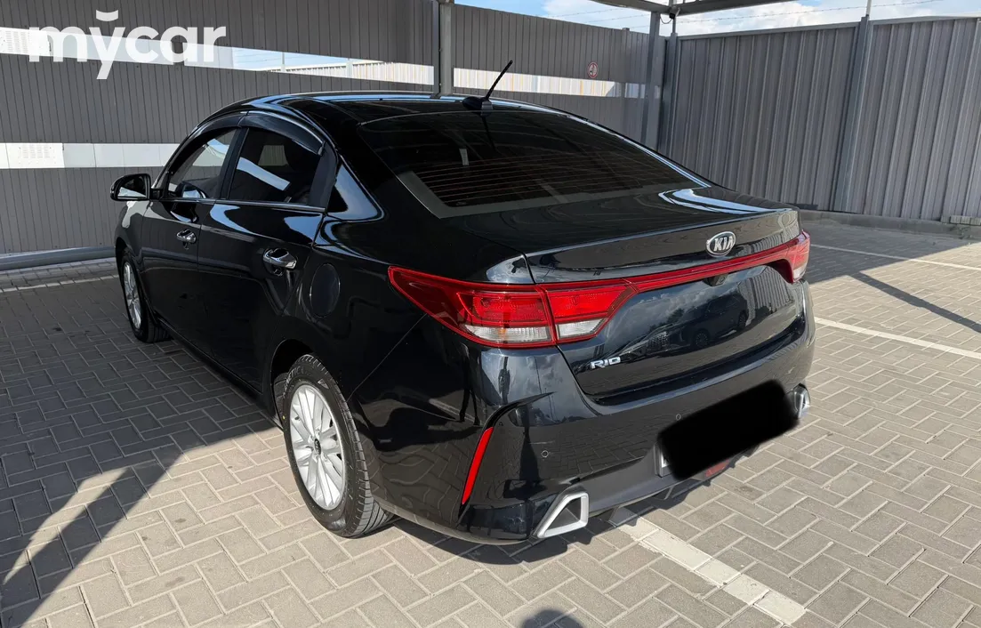 Kia Rio 2021