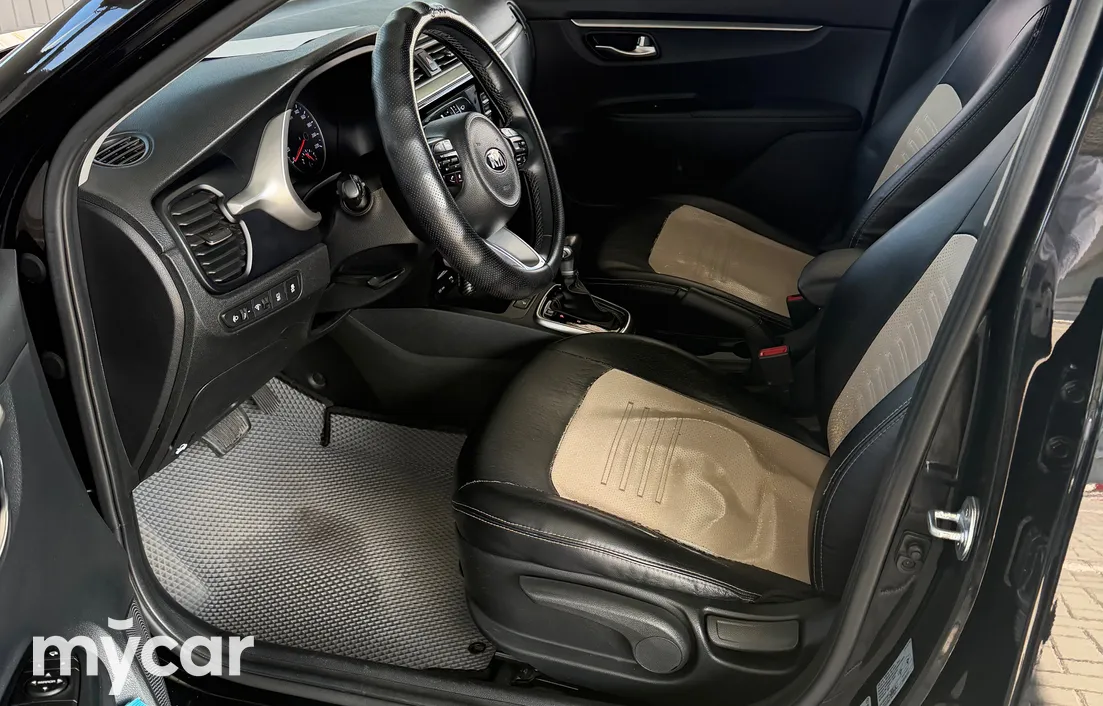 Kia Rio 2021
