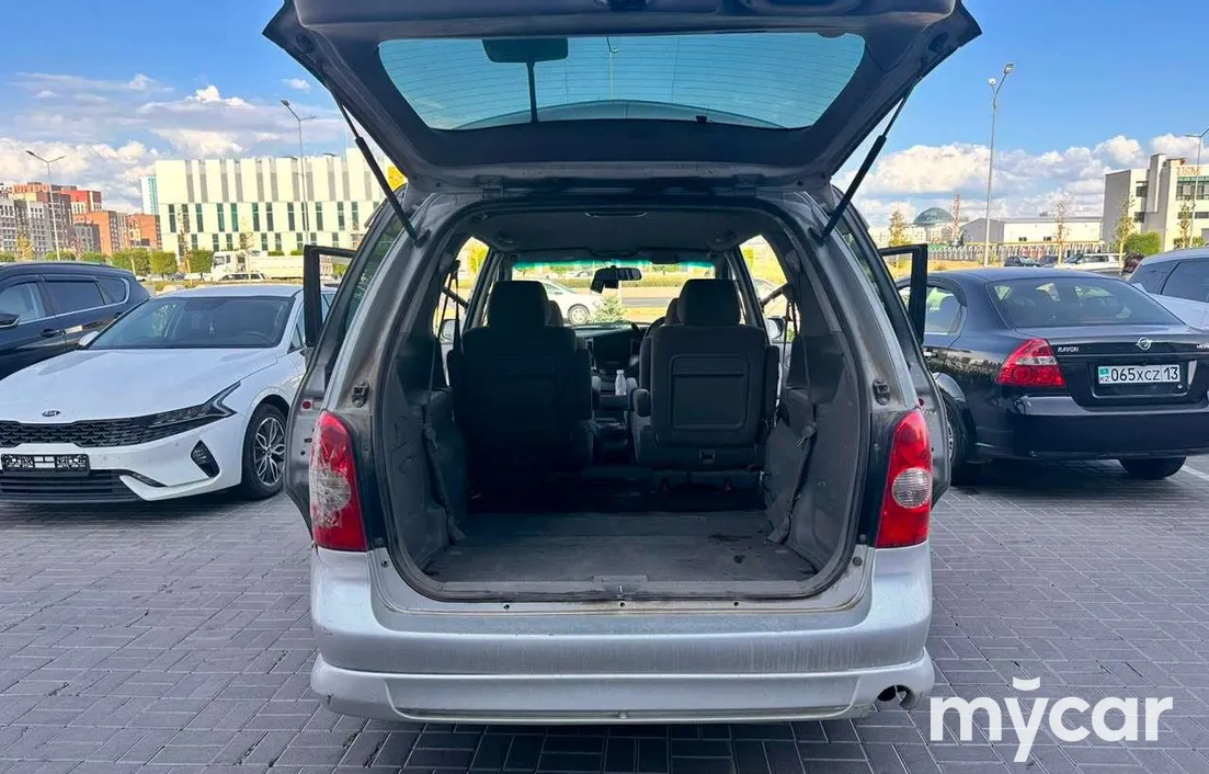 Mazda MPV 2002