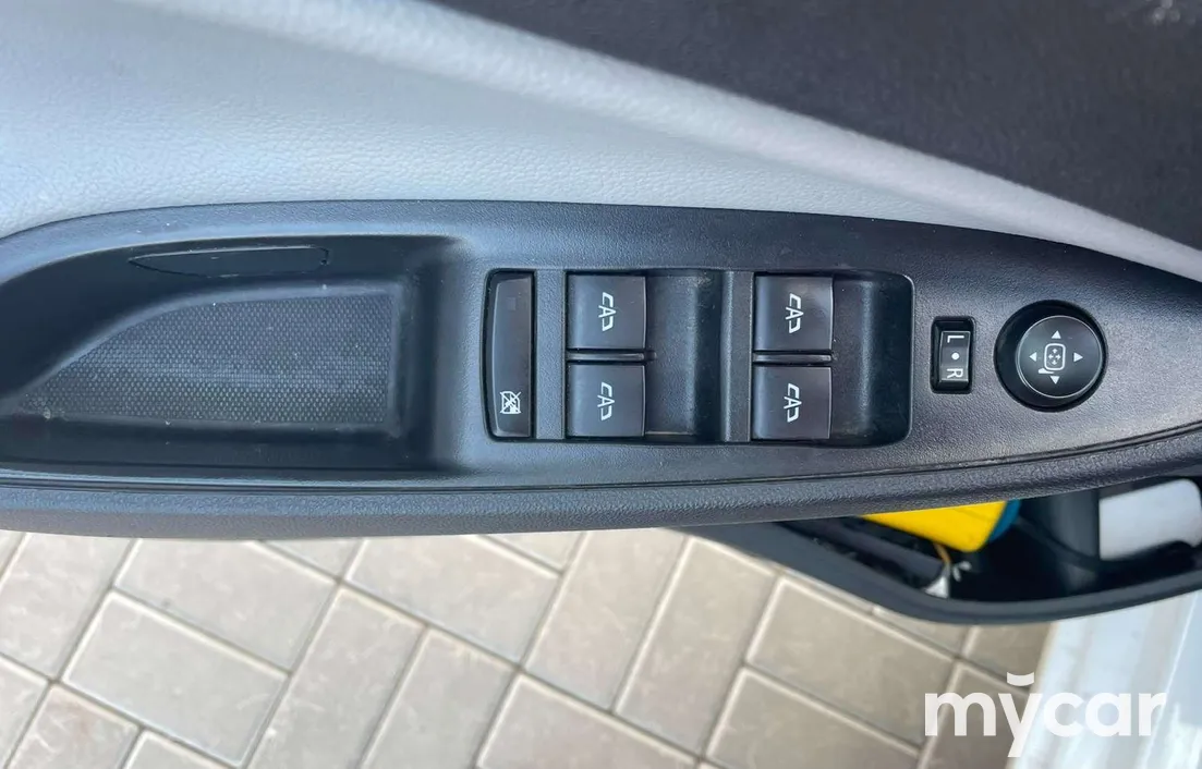 Chevrolet Onix 2023