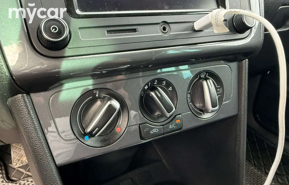 Volkswagen Polo 2019