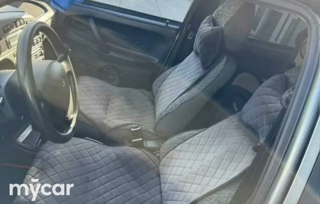 LADA 2115 2011