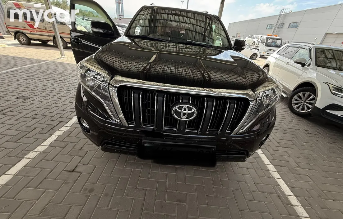 Toyota Land Cruiser Prado 2014