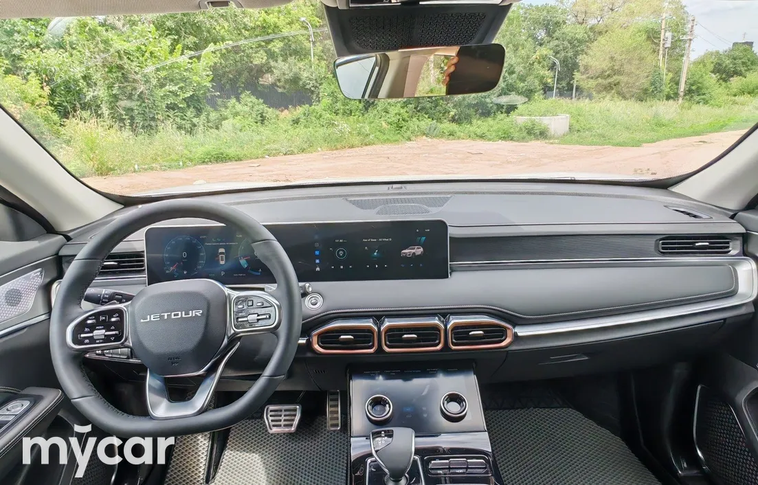 Jetour X70 plus 2025