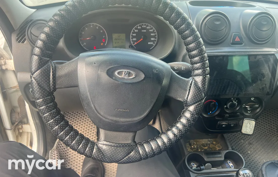 LADA Granta 2014