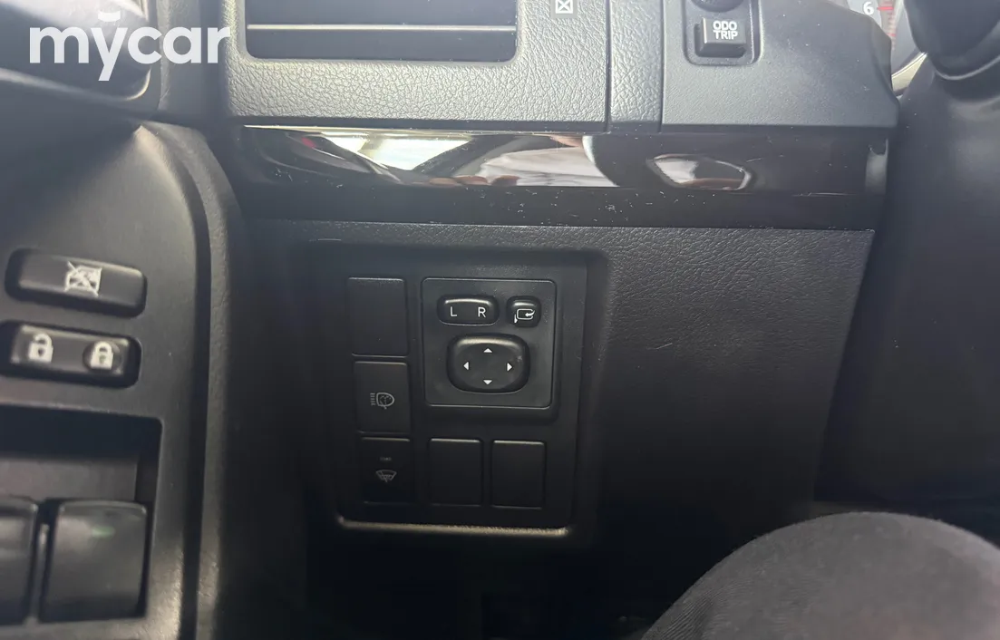Toyota Land Cruiser Prado 2014