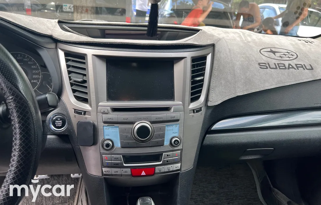 Subaru Legacy 2010