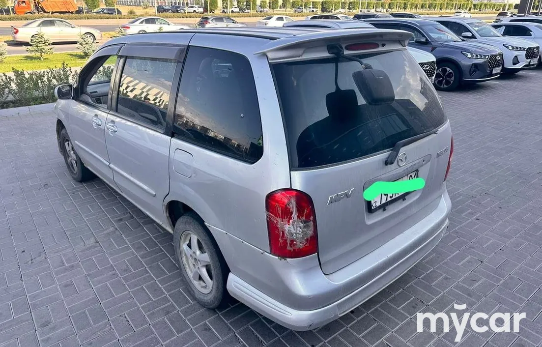 Mazda MPV 2002