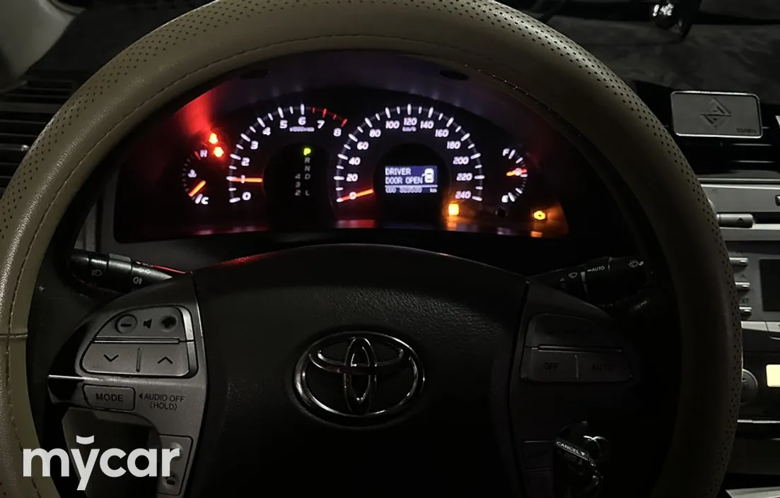 Toyota Camry 2010