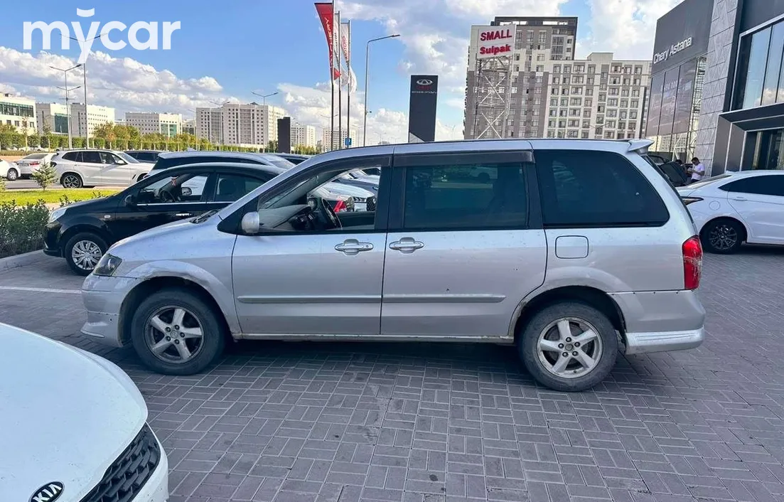 Mazda MPV 2002