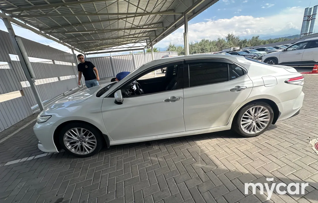 Toyota Camry 2018
