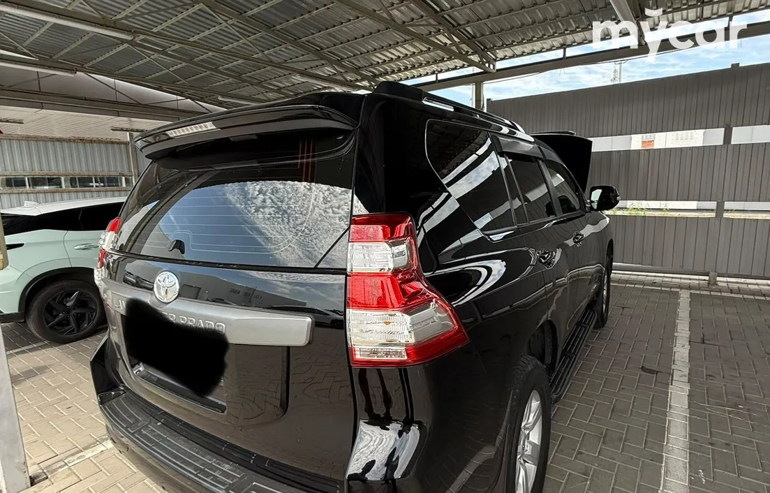 Toyota Land Cruiser Prado 2014