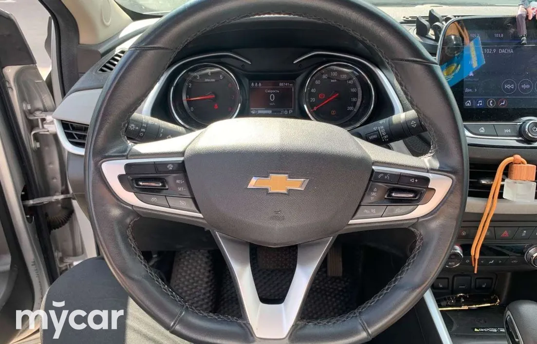 Chevrolet Onix 2023