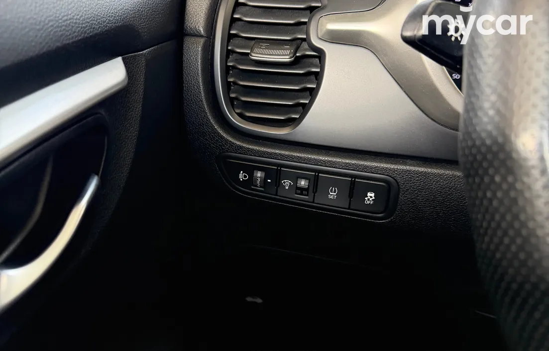 Kia Rio 2021