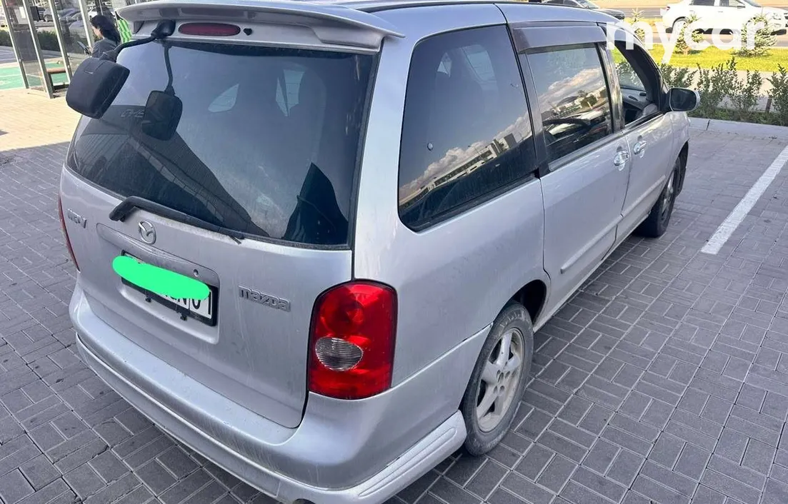 Mazda MPV 2002
