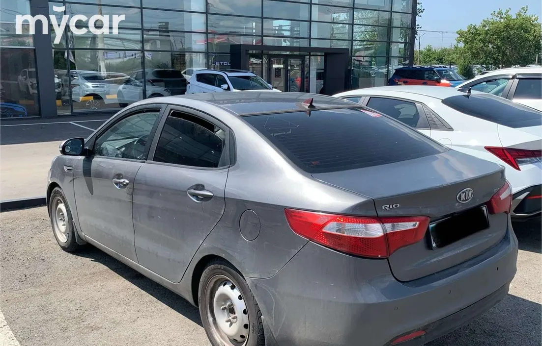 Kia Rio 2013