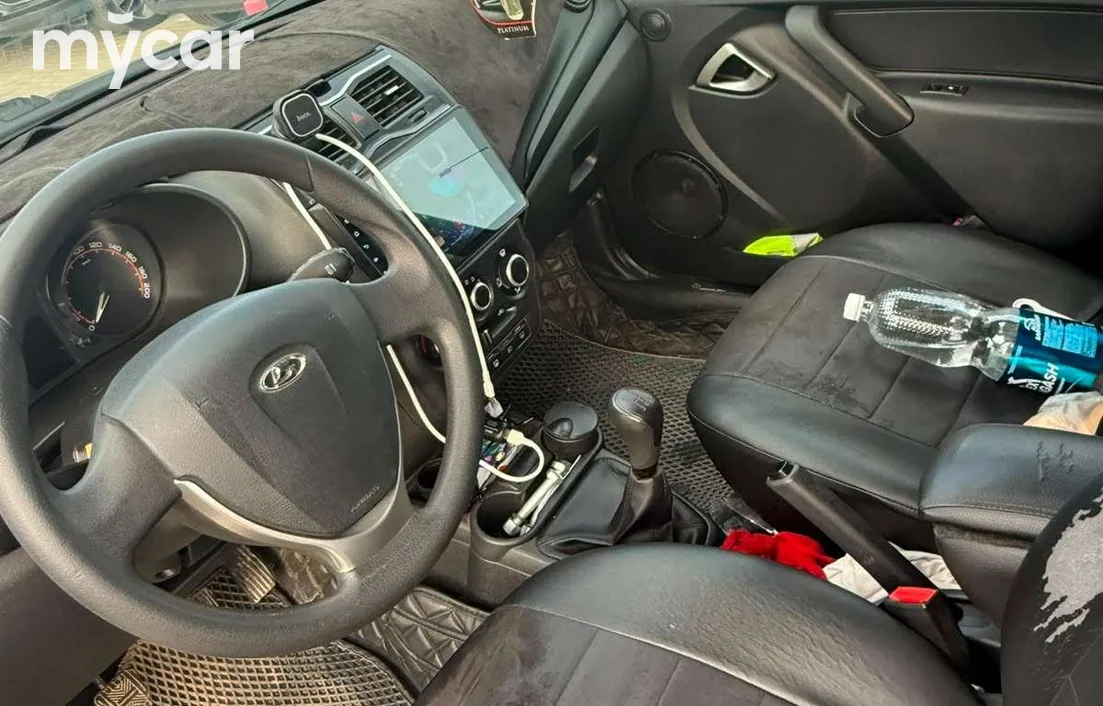 LADA Granta 2019