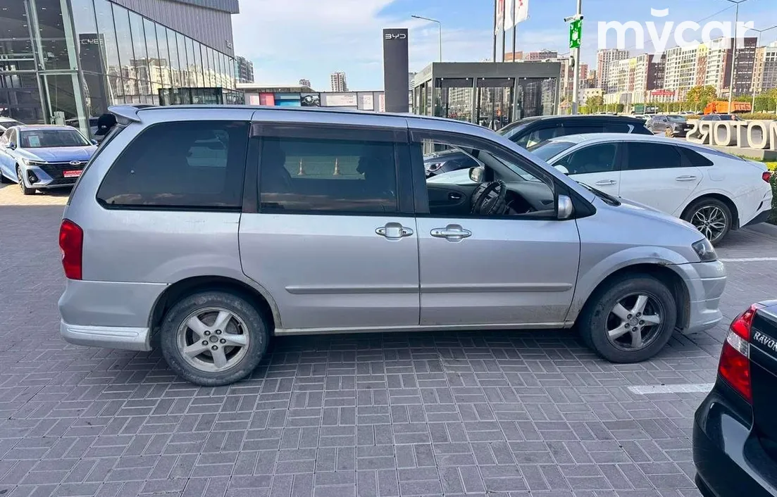 Mazda MPV 2002