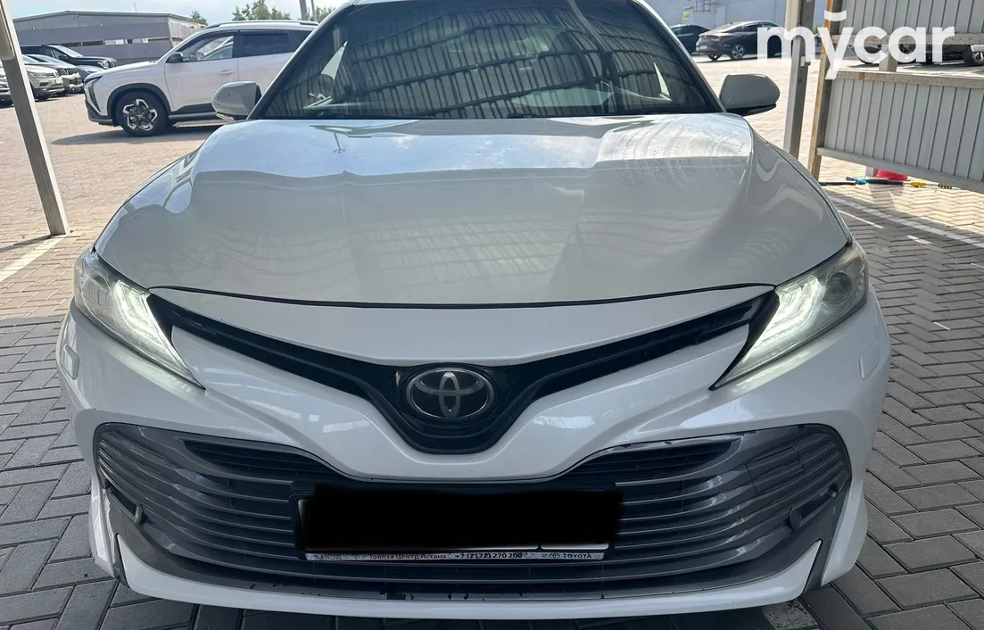 Toyota Camry 2018