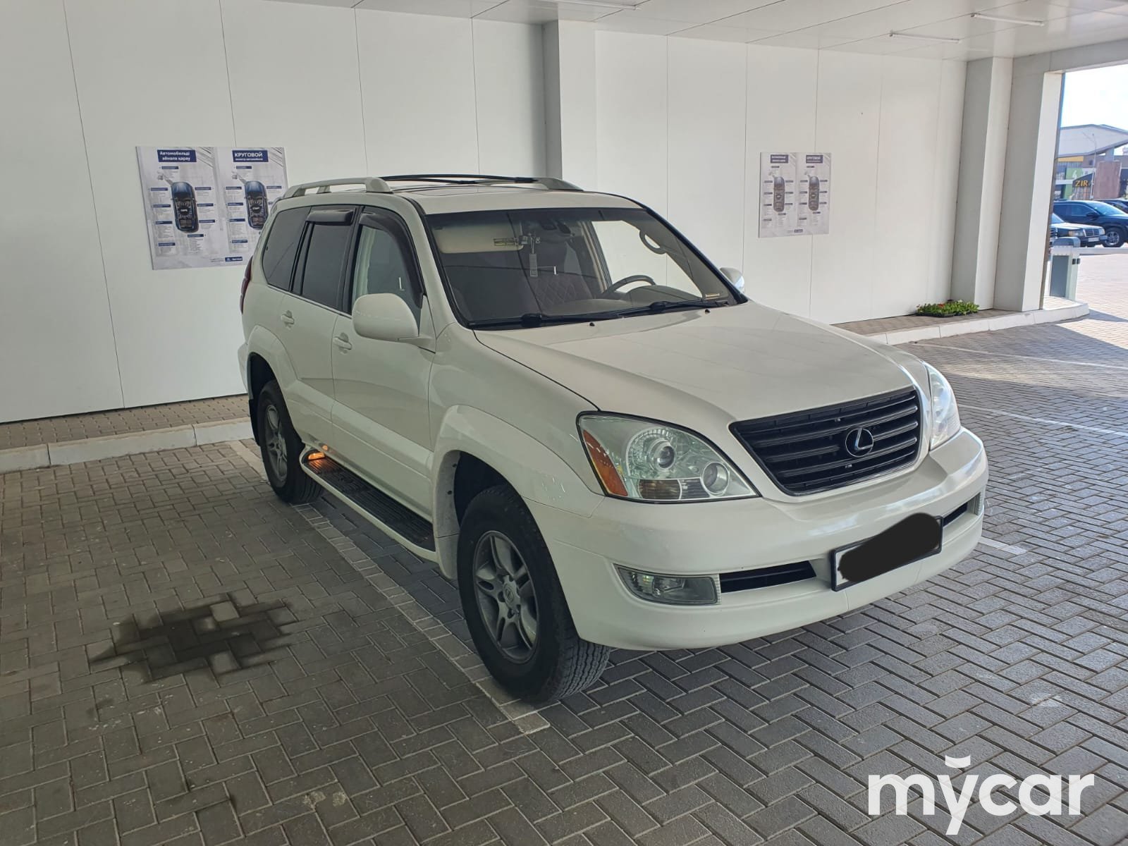 Lexus GX 2004