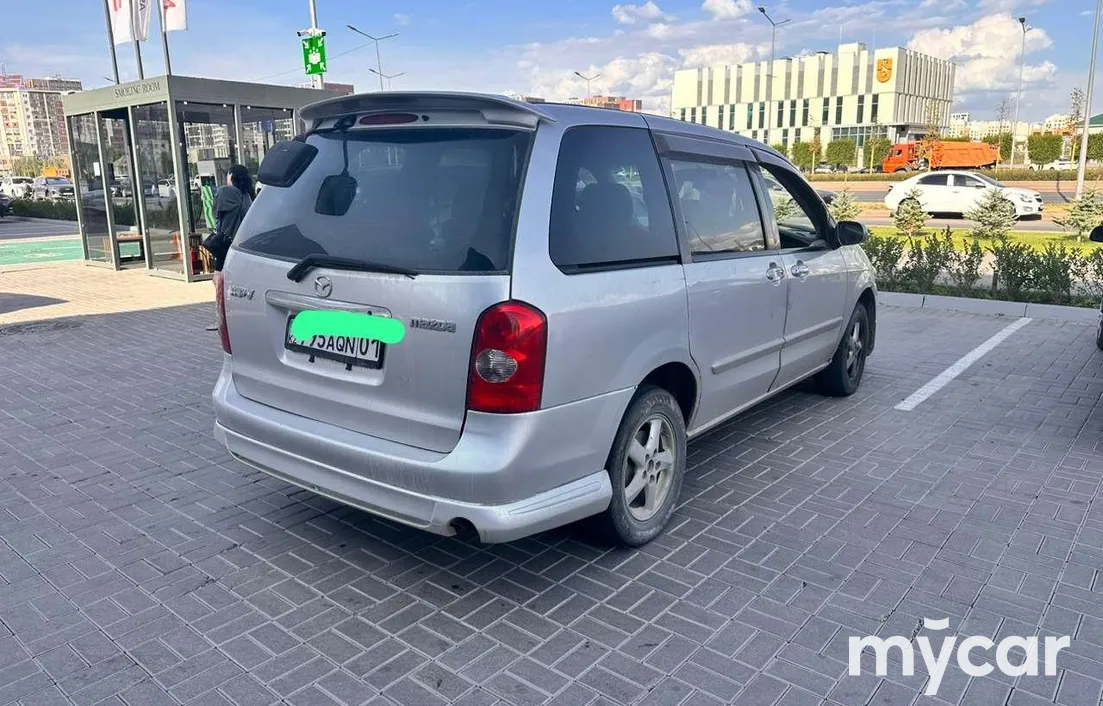 Mazda MPV 2002