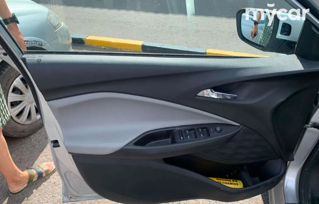 Chevrolet Onix 2023