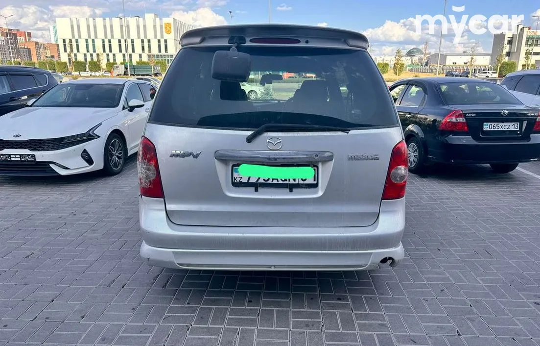 Mazda MPV 2002