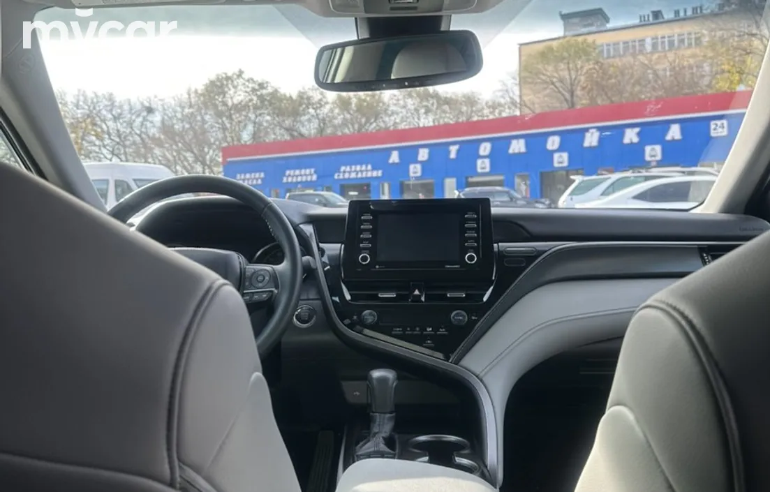 Toyota Camry 2022