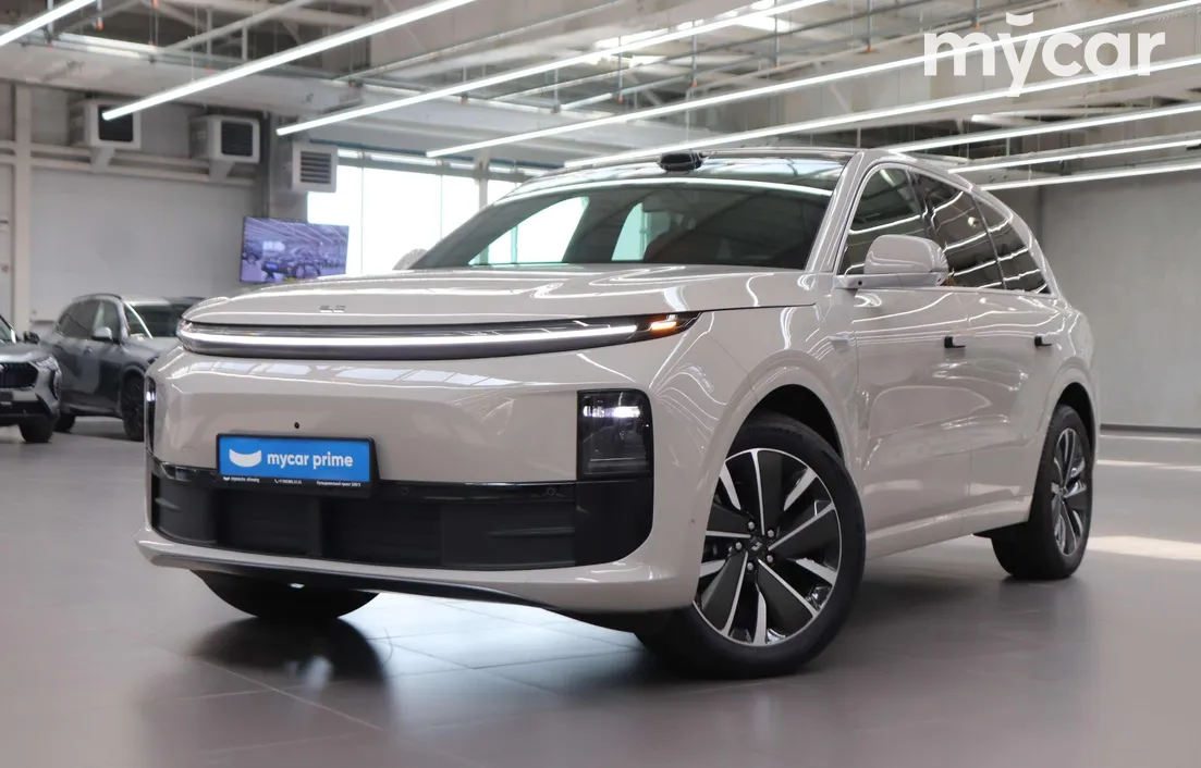 LiXiang L6 2025