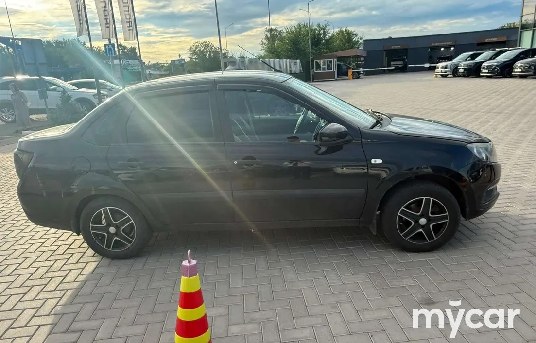 LADA Granta 2019