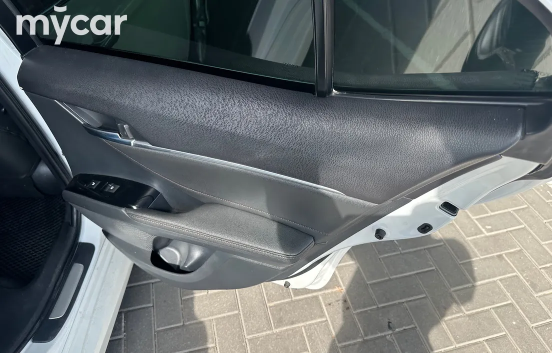 Toyota Camry 2018