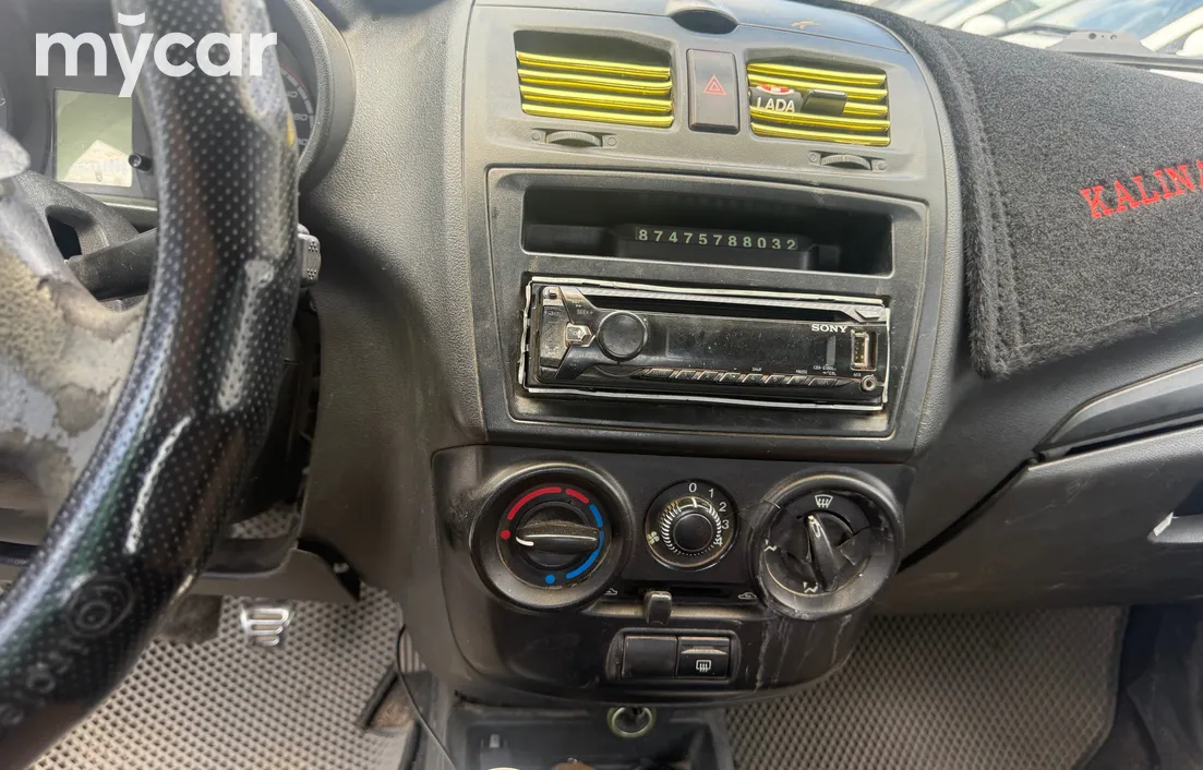 LADA Kalina 2014