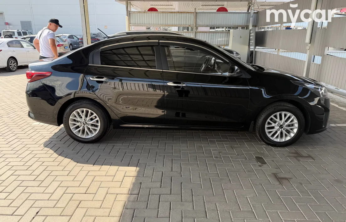Kia Rio 2021