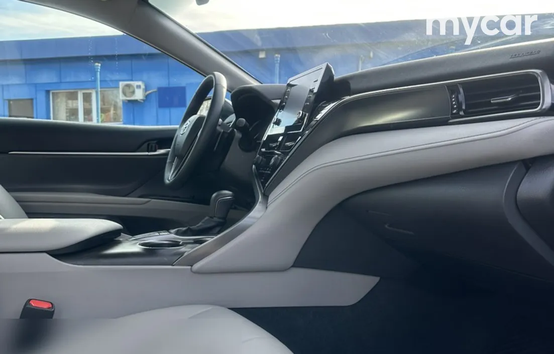 Toyota Camry 2022