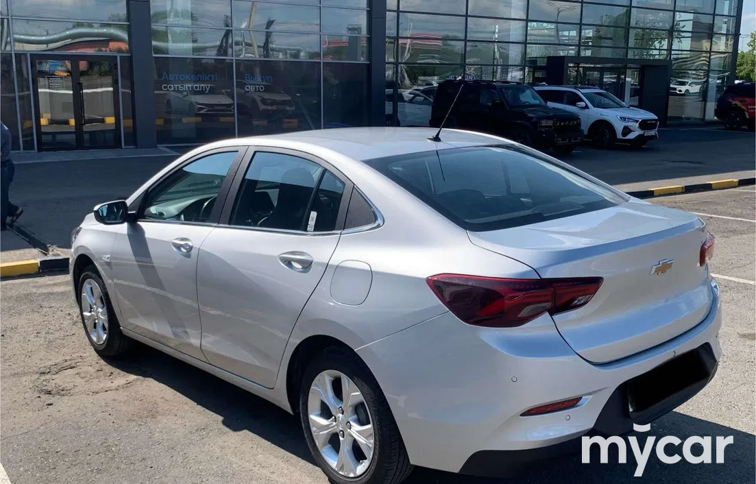 Chevrolet Onix 2025