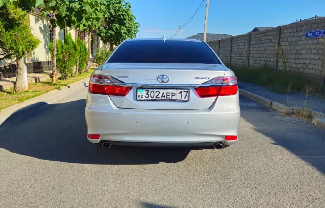 Toyota Camry 2015
