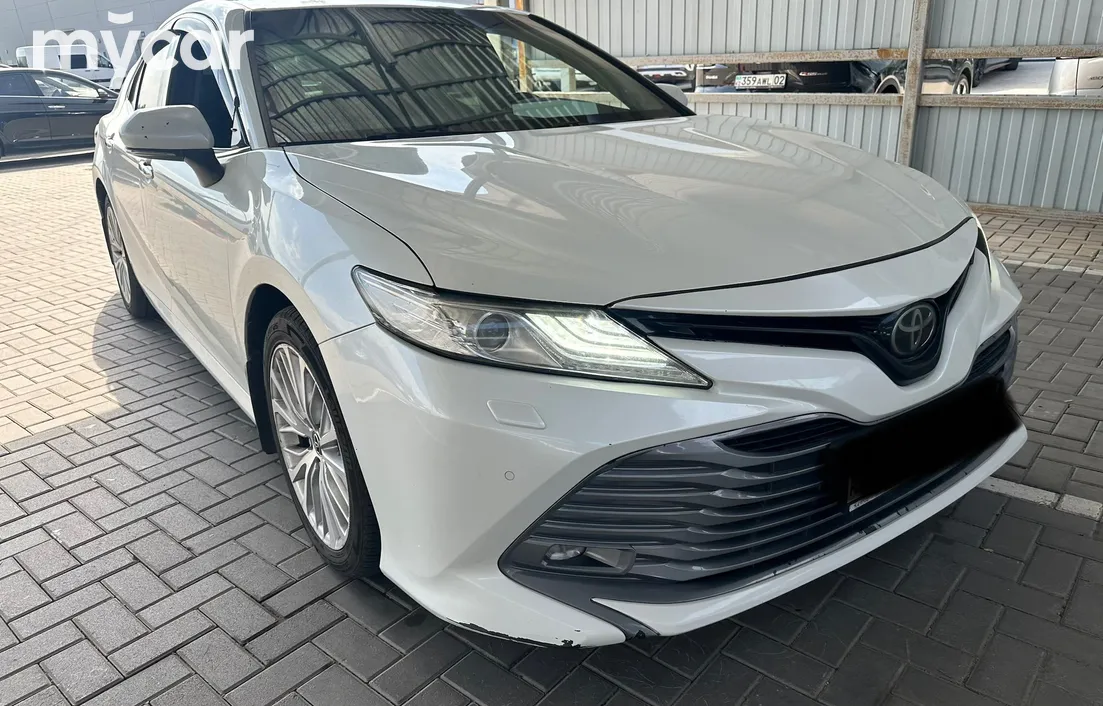 Toyota Camry 2018