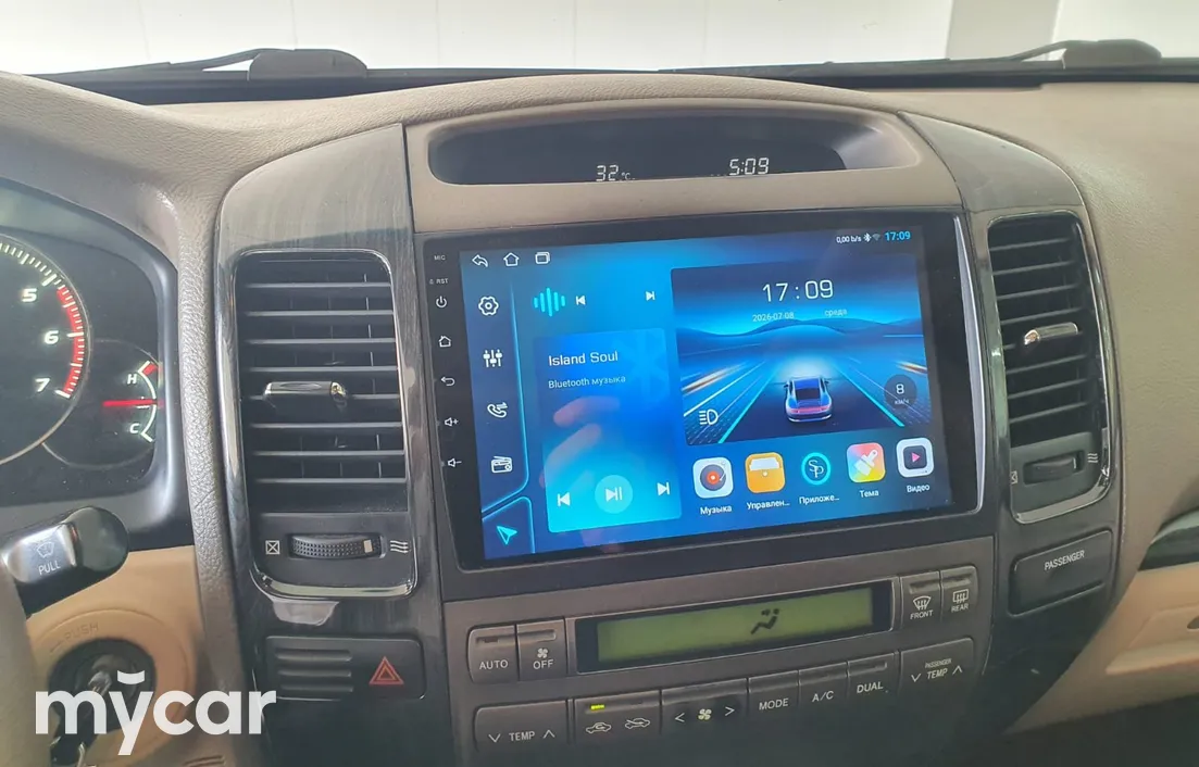 Lexus GX 2004