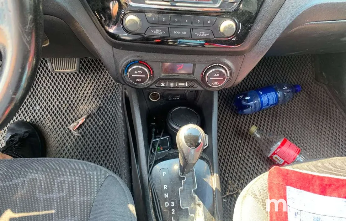 Kia Rio 2013
