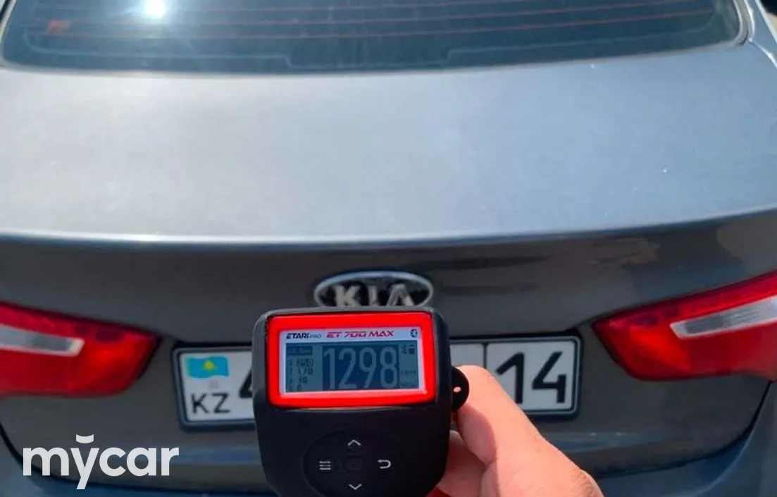 Kia Rio 2013