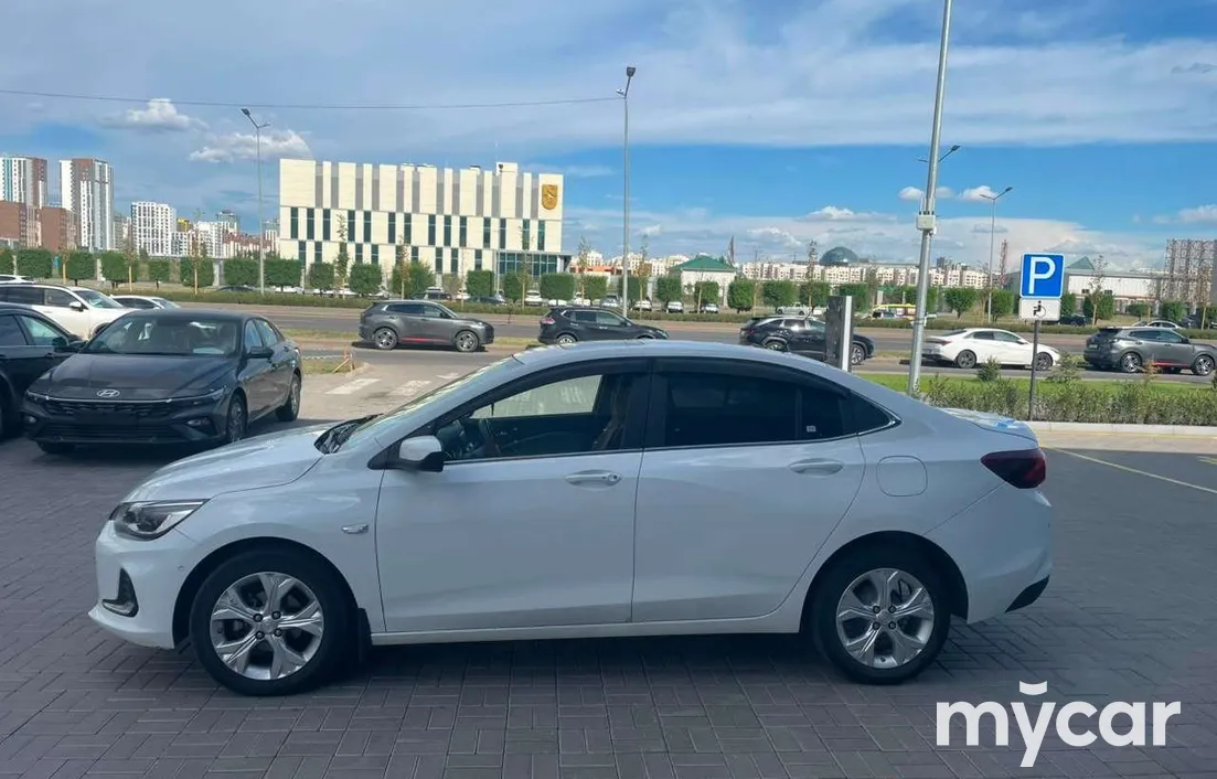 Chevrolet Onix 2023
