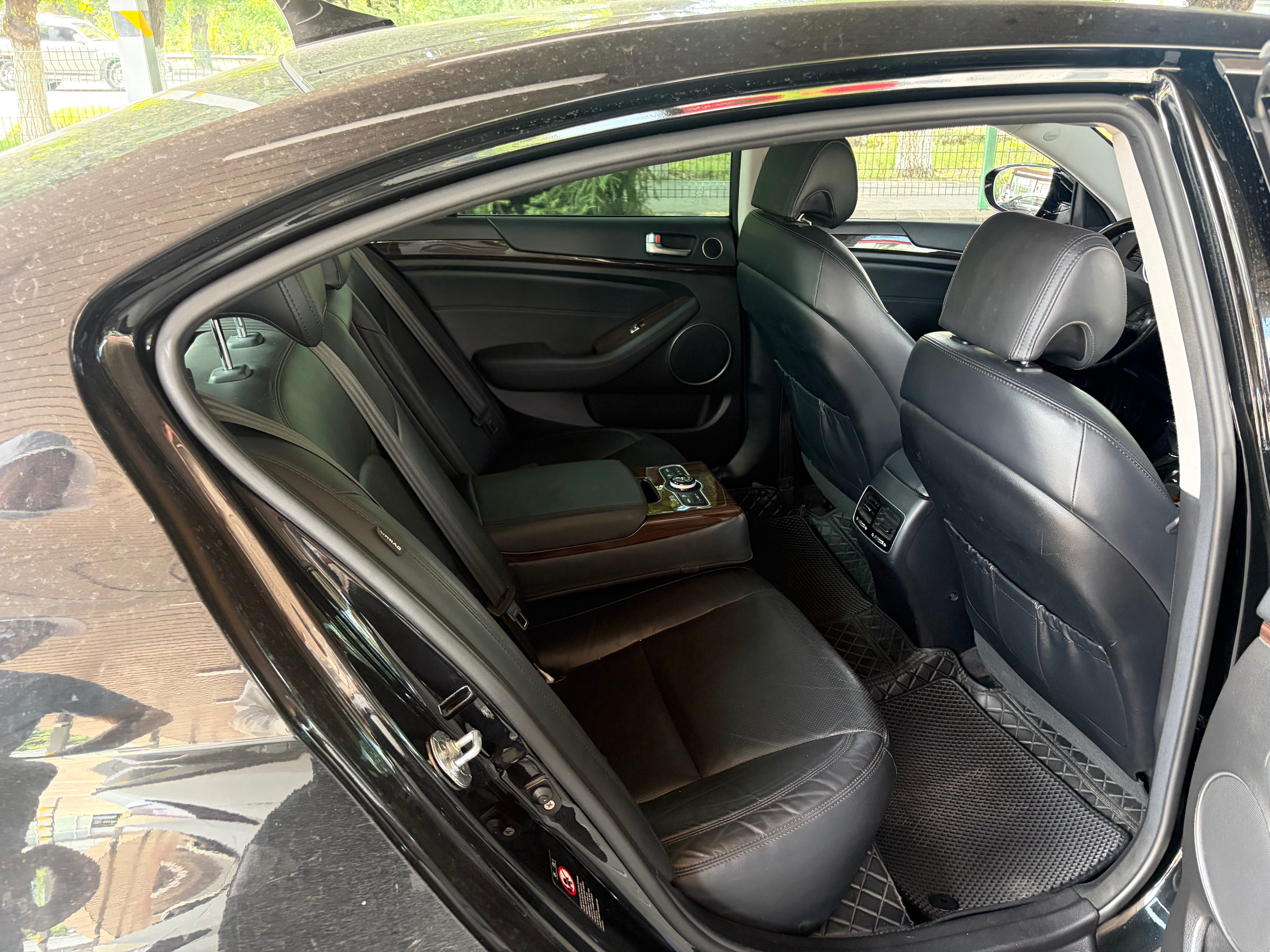 Kia K7 2014