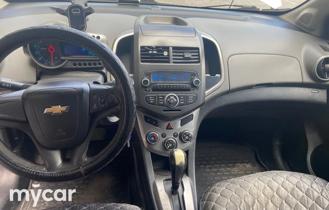 Chevrolet Aveo 2015