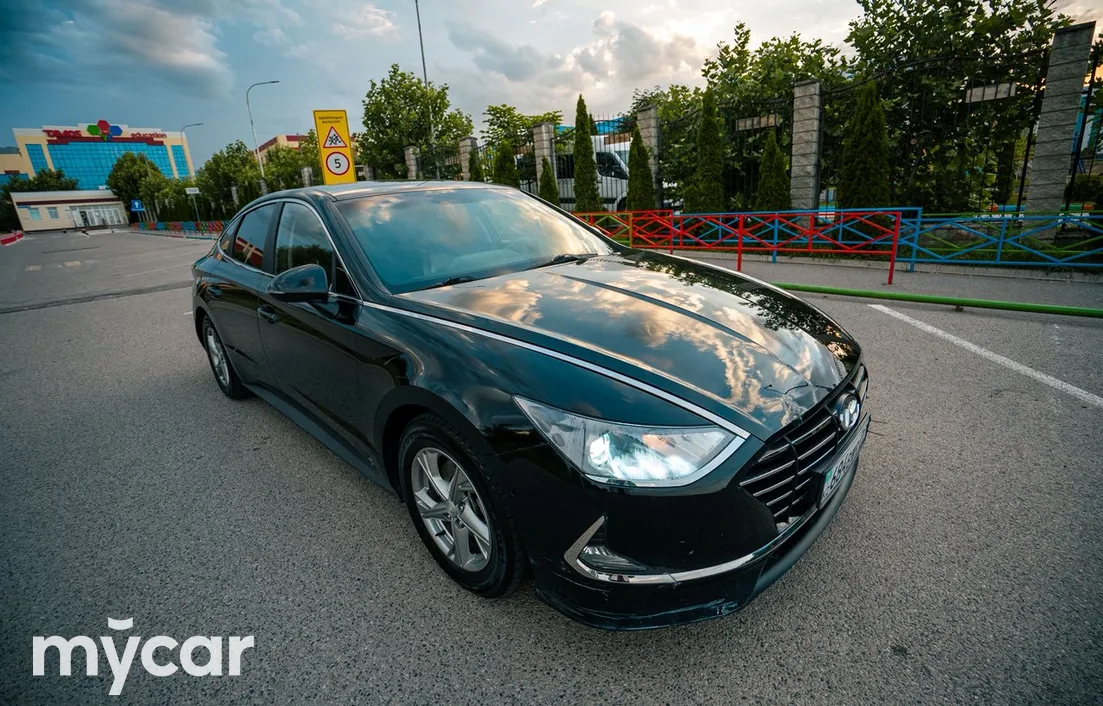 Hyundai Sonata 2021