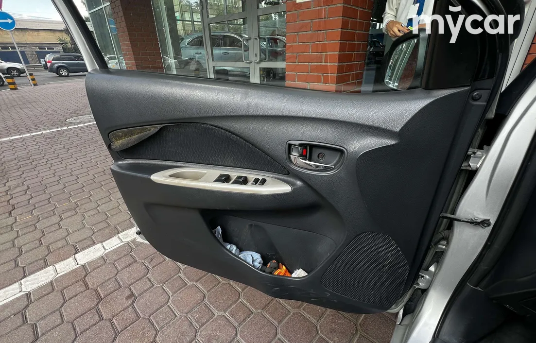 Toyota Yaris 2007