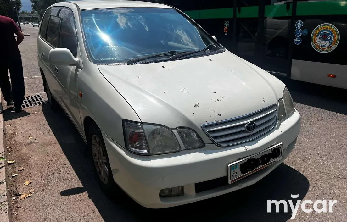 Toyota Gaia 1998