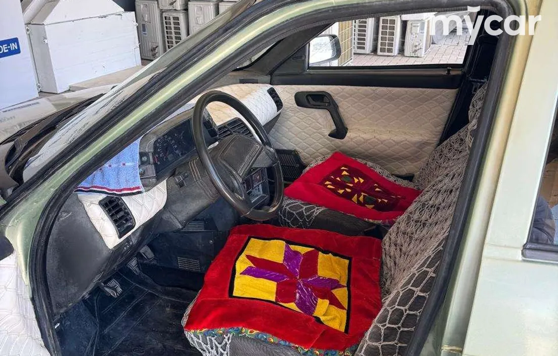 LADA 2111 2002