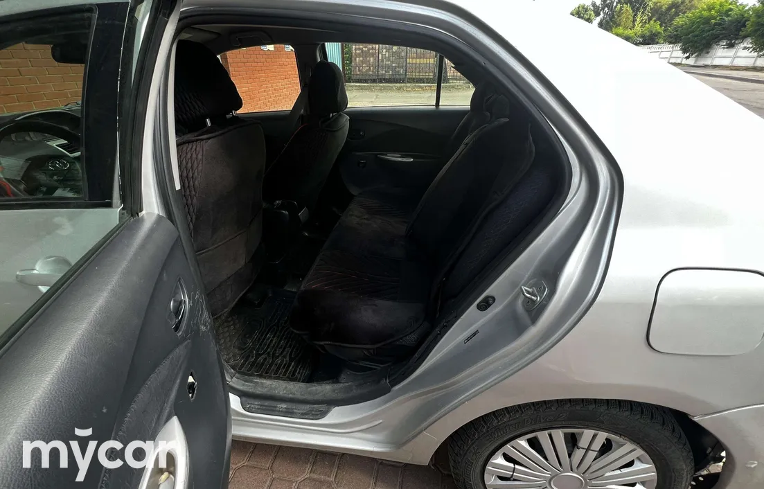Toyota Yaris 2007