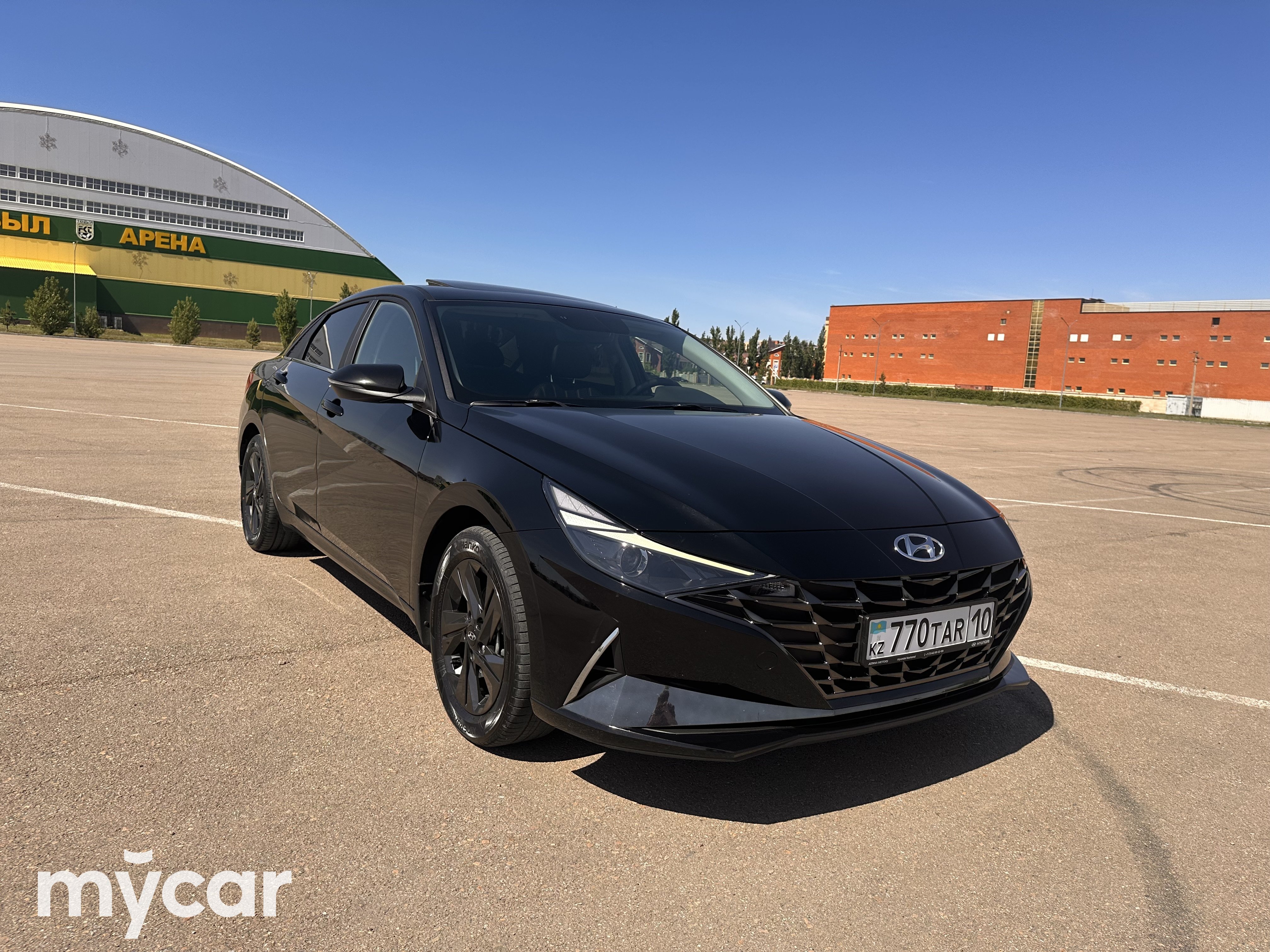 Hyundai Elantra 2023