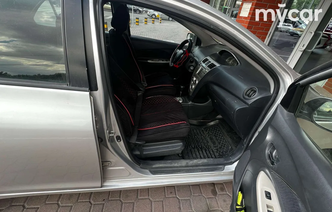 Toyota Yaris 2007